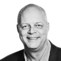 Henrik Sørensen holder oplægget 'Mandag den 3. februar skal du forvente at der sker en katastrofe' på Faglig Fredag d. 19 december 2025